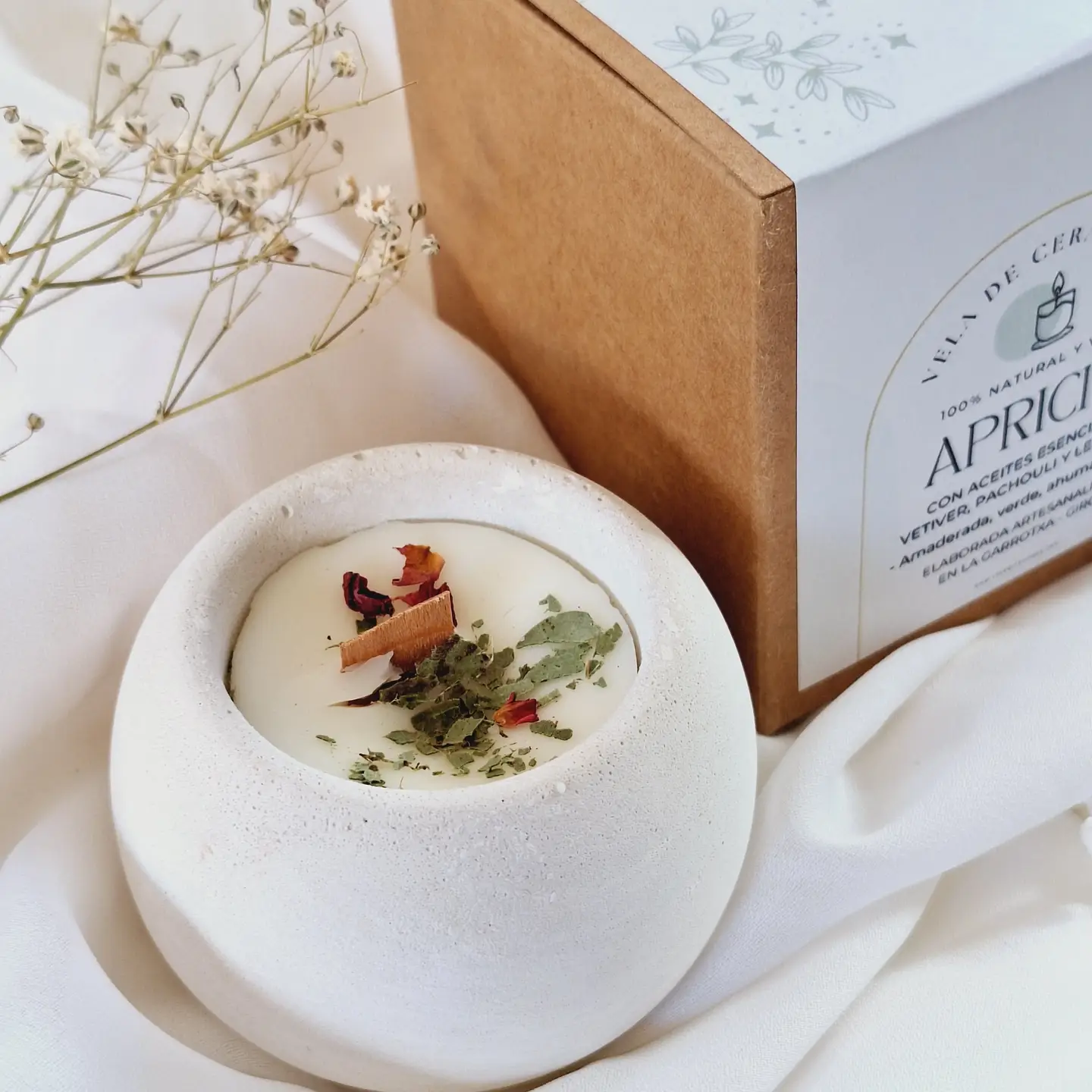 Purification et énergie,cire de soja au vétiver,patchouli et citronnelle,bougie soja vétiver,bougie patchouli naturelle,bougie citronnelle soja,bougie bien-être,bougie purification,bougie aromathérapie,bougie naturelle maison,Équilibre